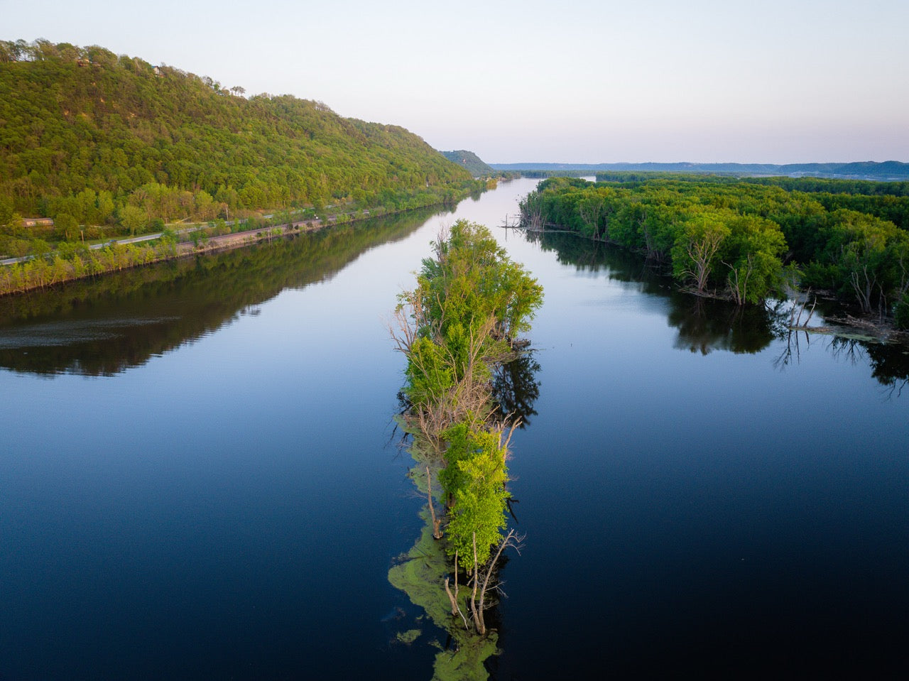 Dividing Island Path