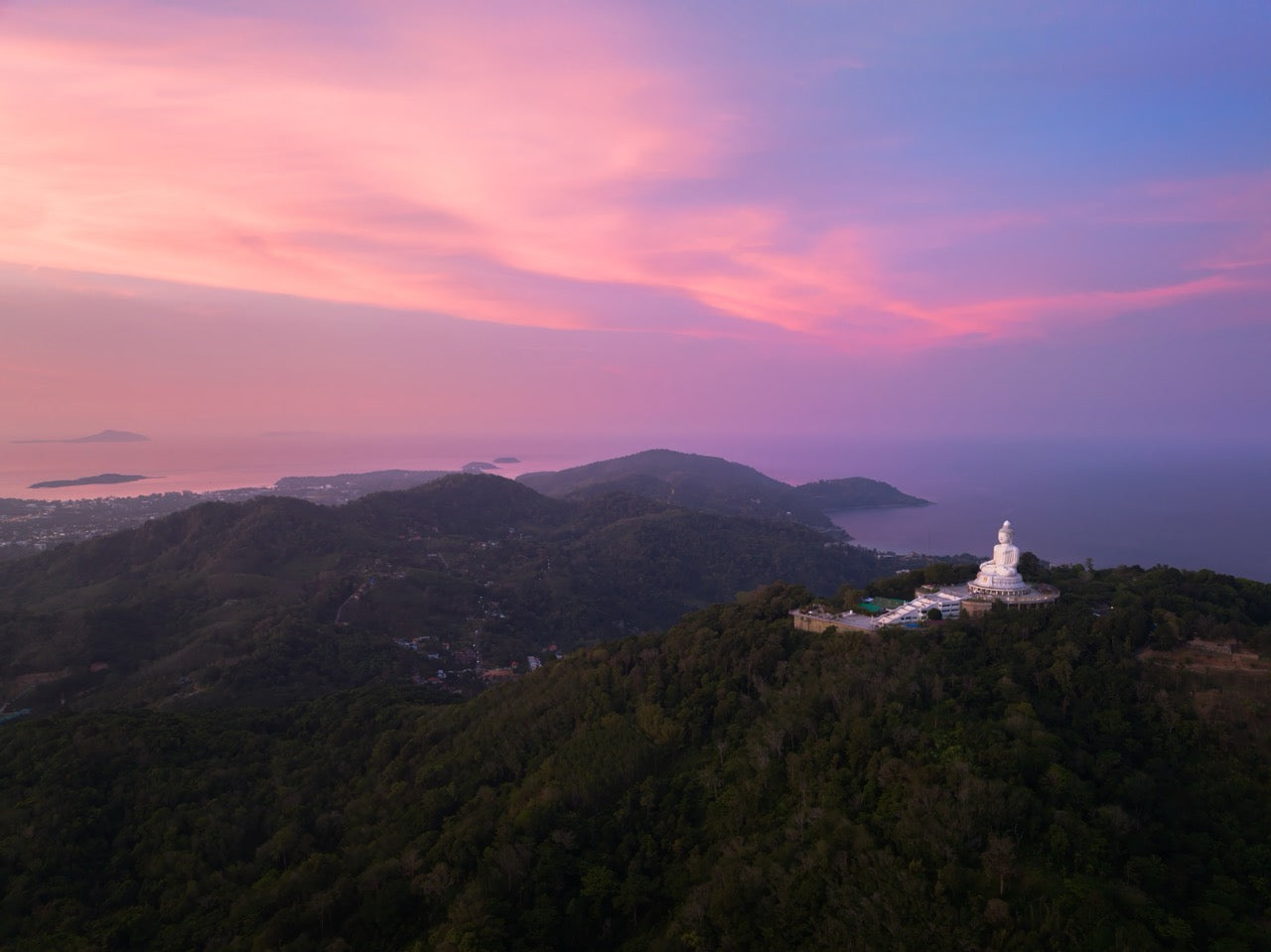Magenta Buddha Crest